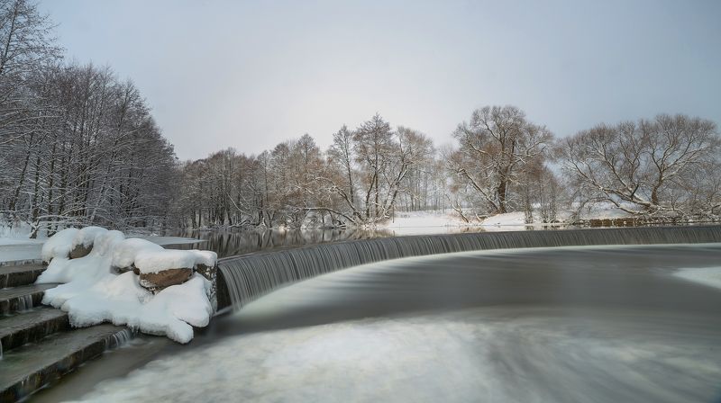 январь минск дрозды водопад свислочь отражение мороз снег Отражение январяphoto preview