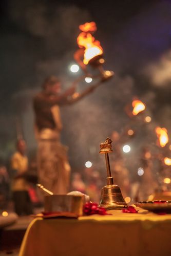 Ганга Пуджа. Начало представления