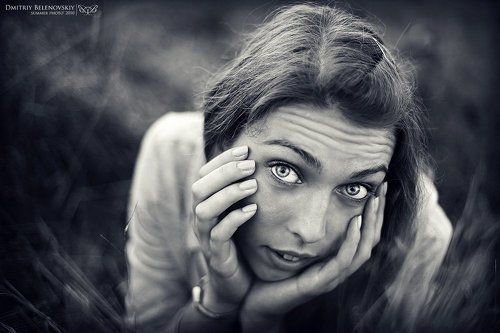 eyes like gimlets