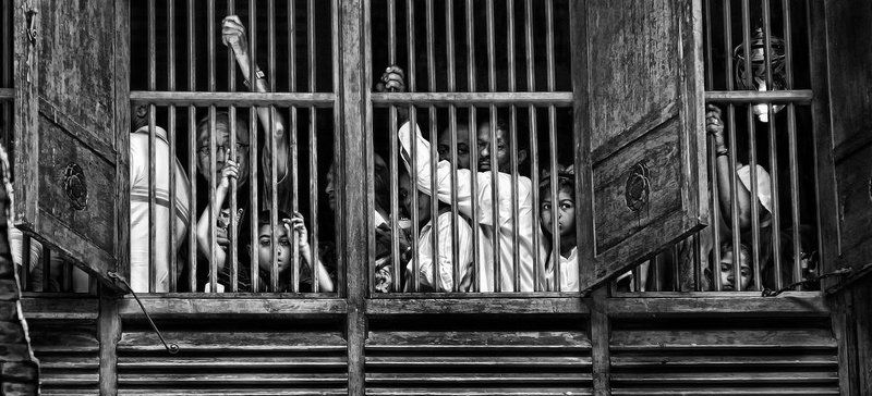 eddimar, портрет, репортаж Окно храма (буддийский праздник)photo preview