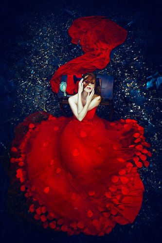 The red seamstress