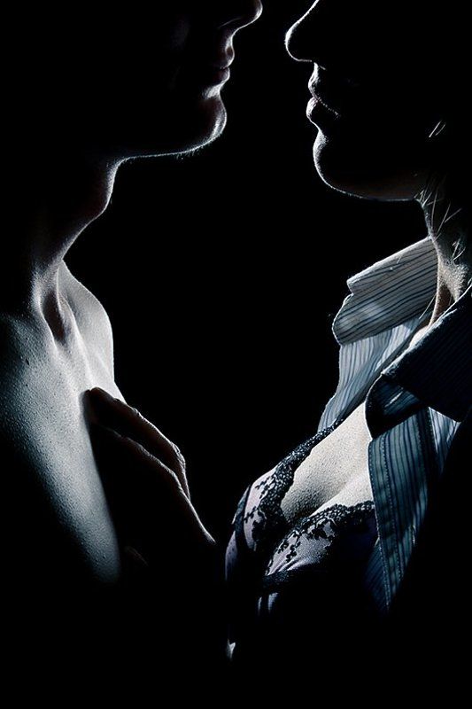 Двоеphoto preview