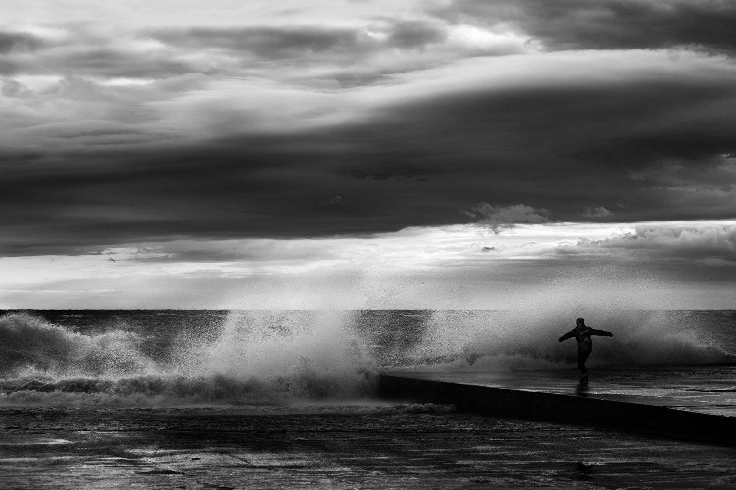 Навстречу шторму. Автор: Крицак Ольга , Крицак Ольга