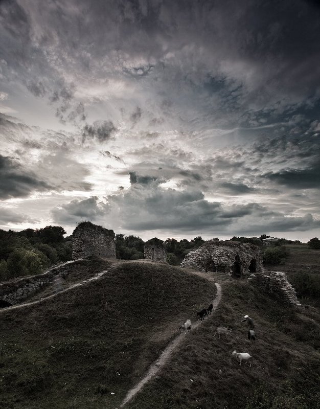 Из ниоткуда в никудаphoto preview