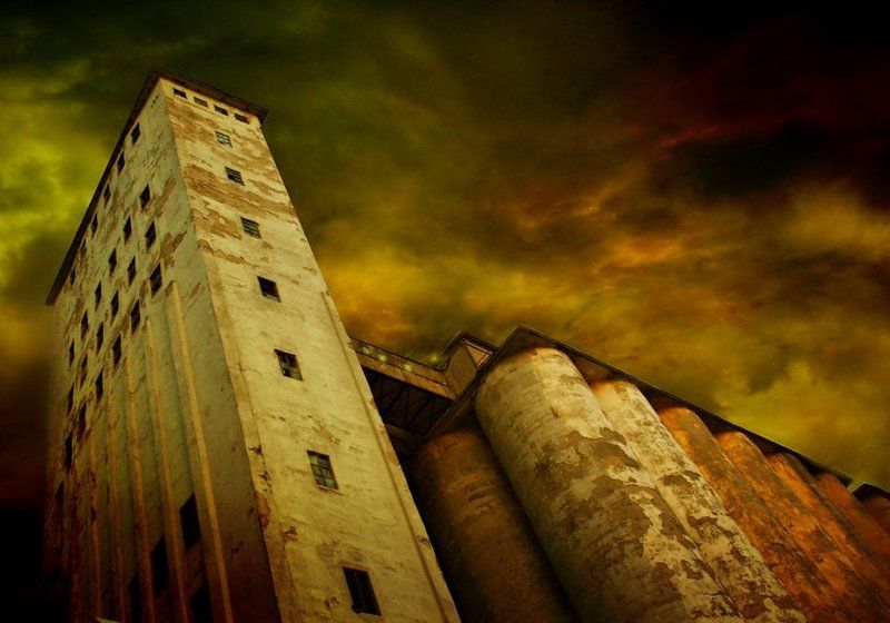 заброшенный завод,настроение,фентази,город,атмосфера,здание заброшенный заводphoto preview