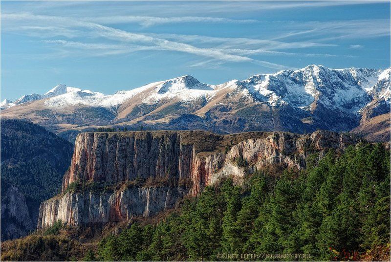 Красная скала, страж Уруштенаphoto preview
