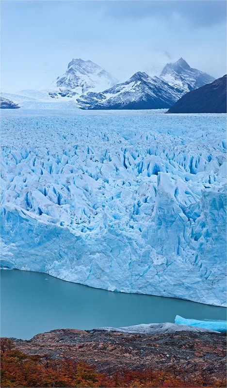 perito, moreno, argentina Золотая осень в царстве голубых льдовphoto preview