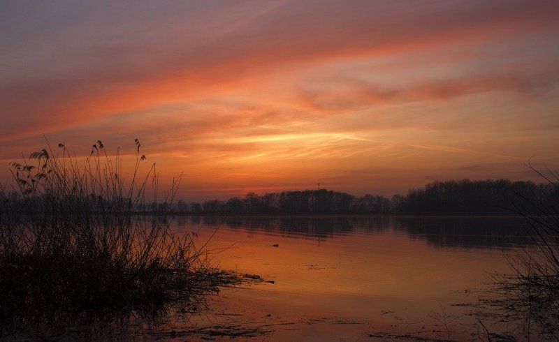 днепропетровск, утро, заря, рассвет Рассвет в красках заката.photo preview