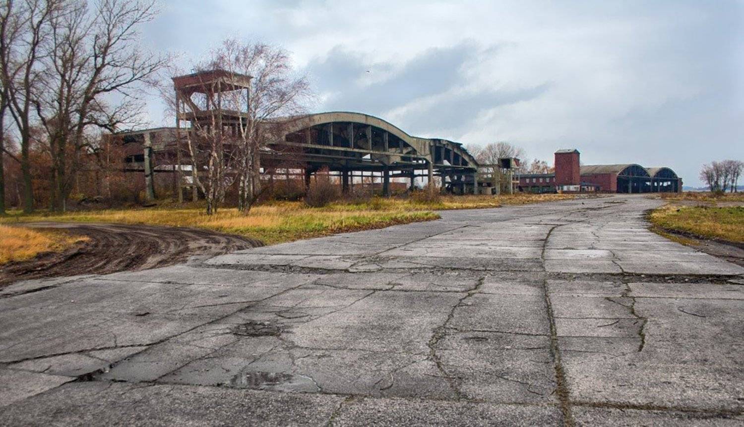 Авиаторы. Автор: Рафаэль Александрович Фоменко , Рафаэль Александрович Фоменко