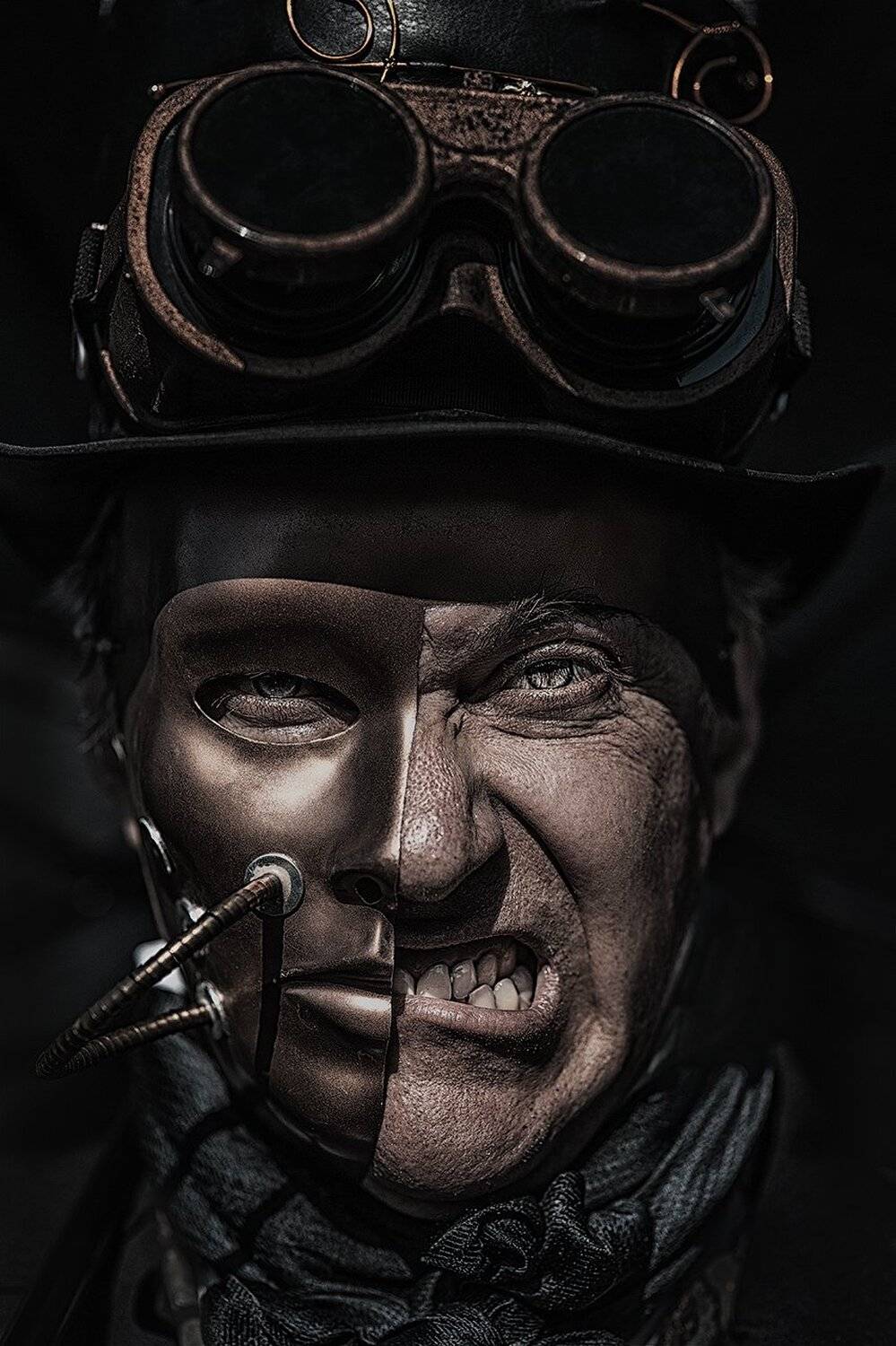 Холодов "ЫЫЫ". Автор: Дарья Комарова портрет, мужской, жанр, очки, гримасса, глаза, маска, шляпа, стим панк, Дарья Комарова