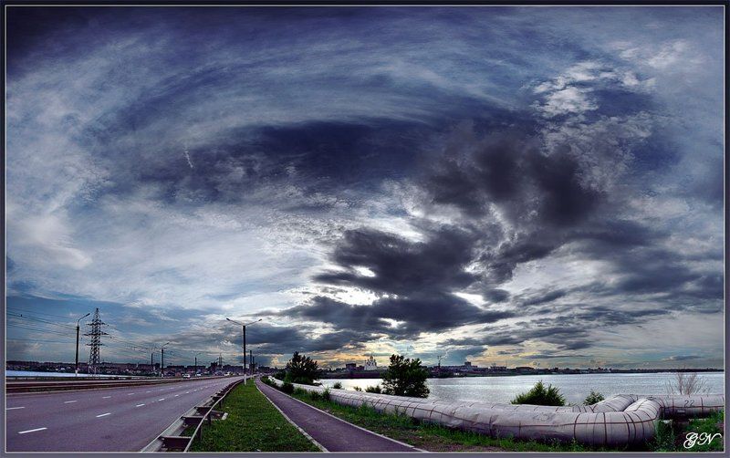 По дороге в мегаполисphoto preview