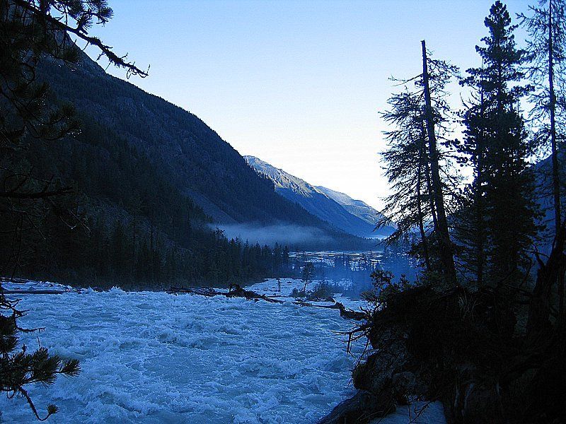 алтай, река, туман, горы Вечереет. Туман над рекой.photo preview