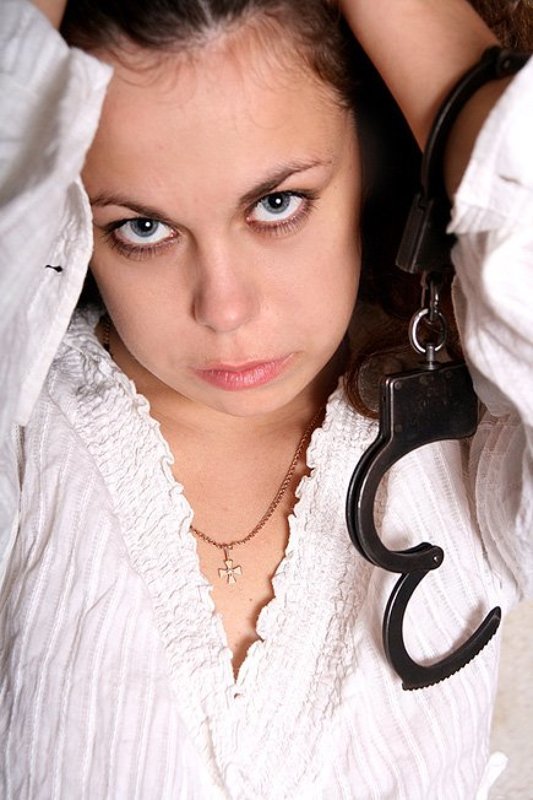 ...есть женщины с бессоницами глаз...photo preview