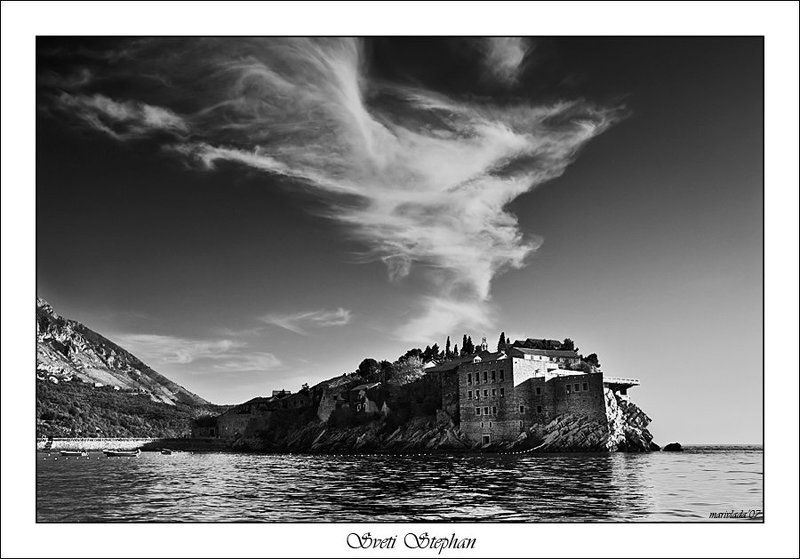 черногория св.стефан  остров адриатика Свети Стефанphoto preview