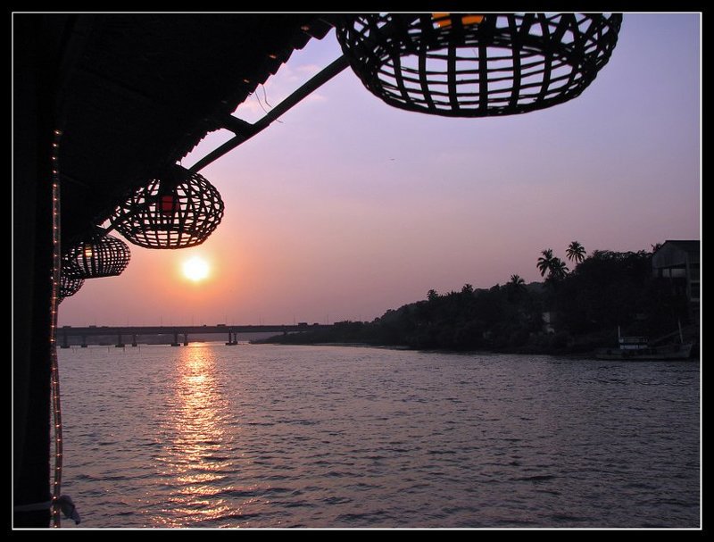 Теплым вечеромphoto preview