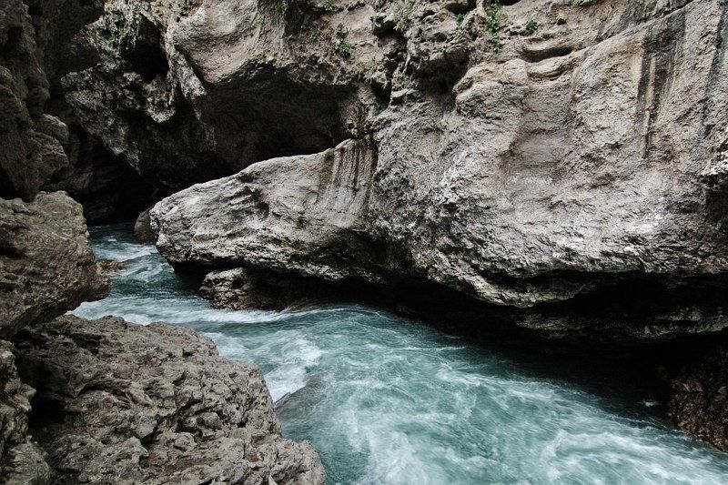 пейзаж, адыгея, горы, река белая Они сошлись: вода и каменьphoto preview