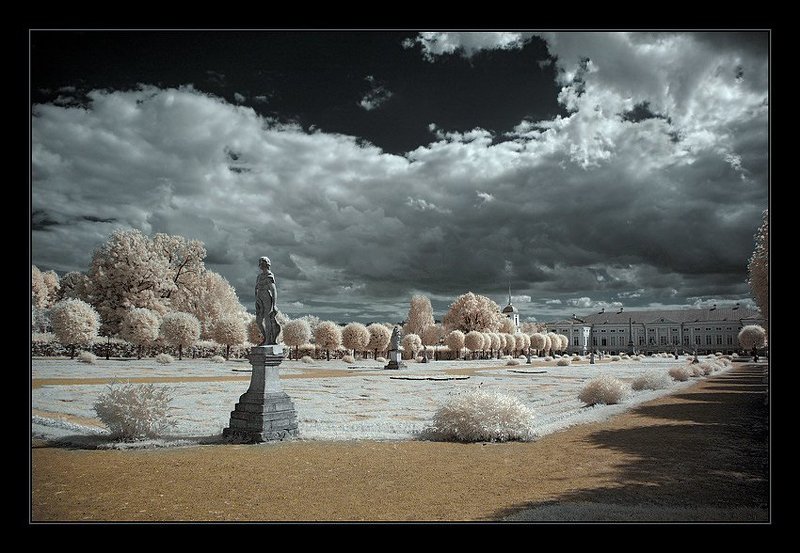 ик, infra red, инфракрасная съемка, кусково Кусково. ИК. Парк со статуямиphoto preview