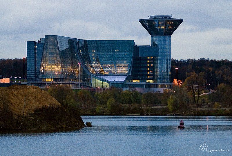 город,стекло,бетон,архитектура,сумрак Спустя пол-года...\\сумрак\\photo preview