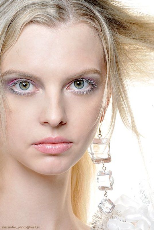 снегурочка, серёжки, иней, лёд Лёд и инейphoto preview