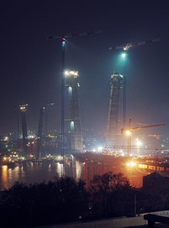 мост, золотой, рог, бухта, владивосток, огни, пилоны, саммит, атэс, apec, summit, 2012, стройка, глобальная Большая играphoto preview