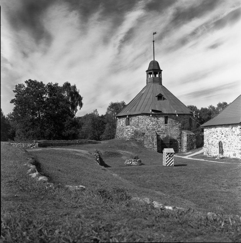 корела, крепость, приозерск, чб, 6х6, bronica Корелаphoto preview