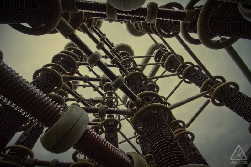 тесла,электричество, лабиринт,перспектива Высоковольтный лабиринтphoto preview