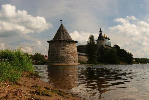 Псковский берег