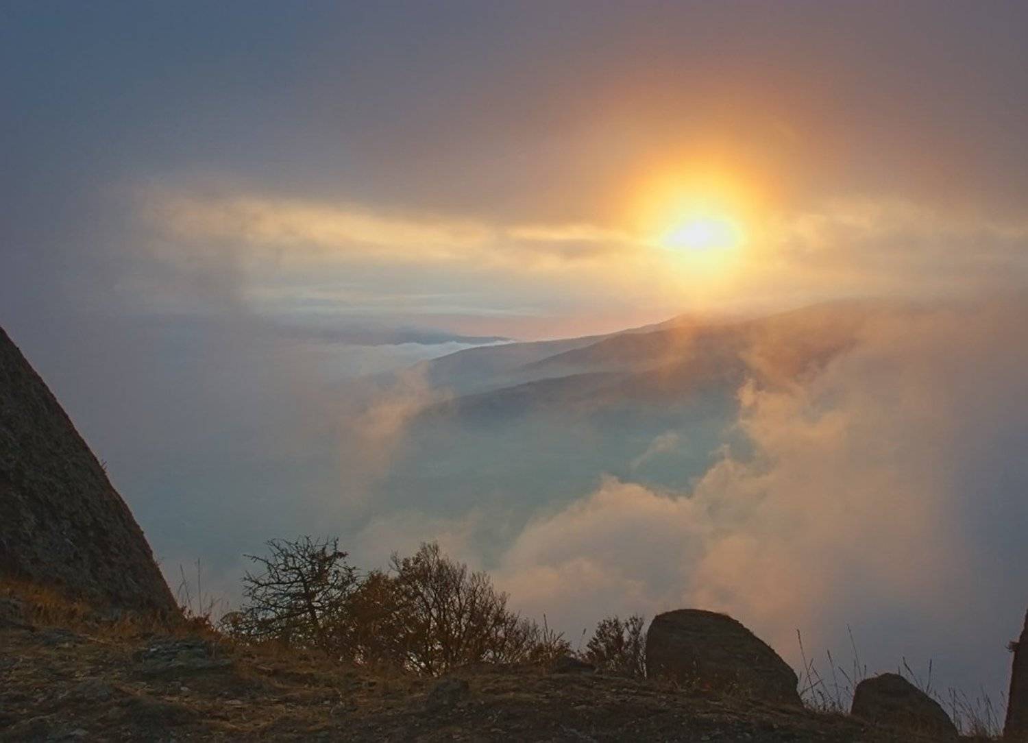 крым, небо, облака, горы,  пейзаж, природа, красота, свет, цвет, украина, камни, скала, закат, солнце, лучи,, Сергей Шульга