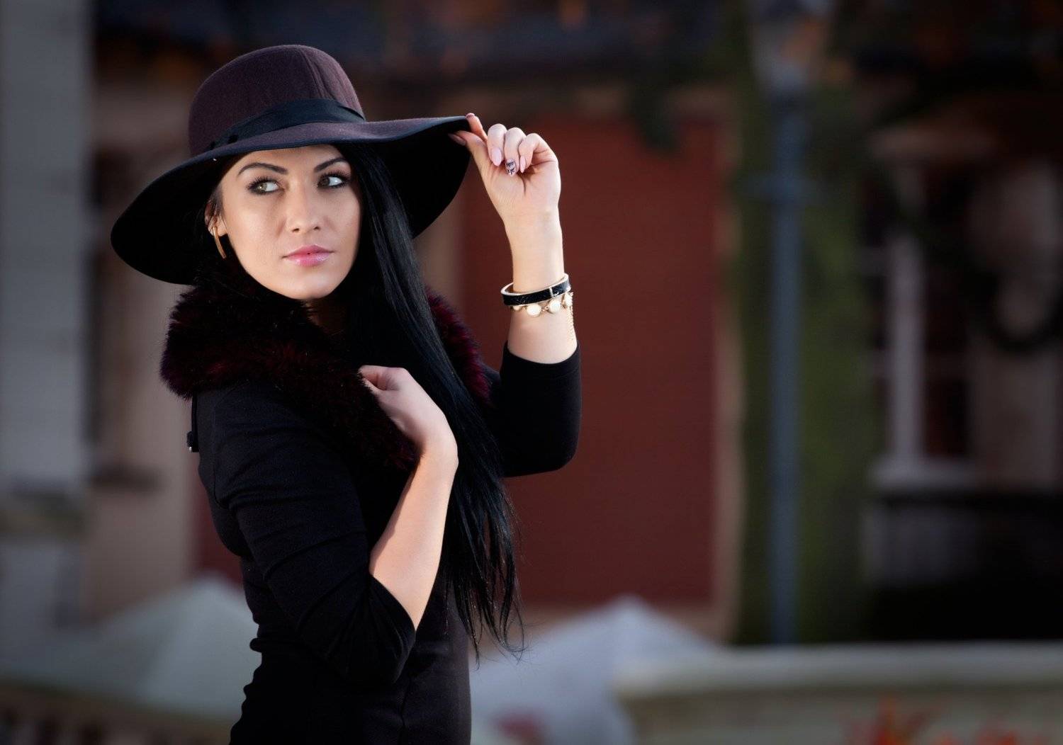 I'm a woman .... Автор: Artur Zieliński , Artur Zieliński