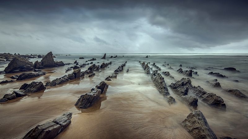 Dragons cementeryphoto preview