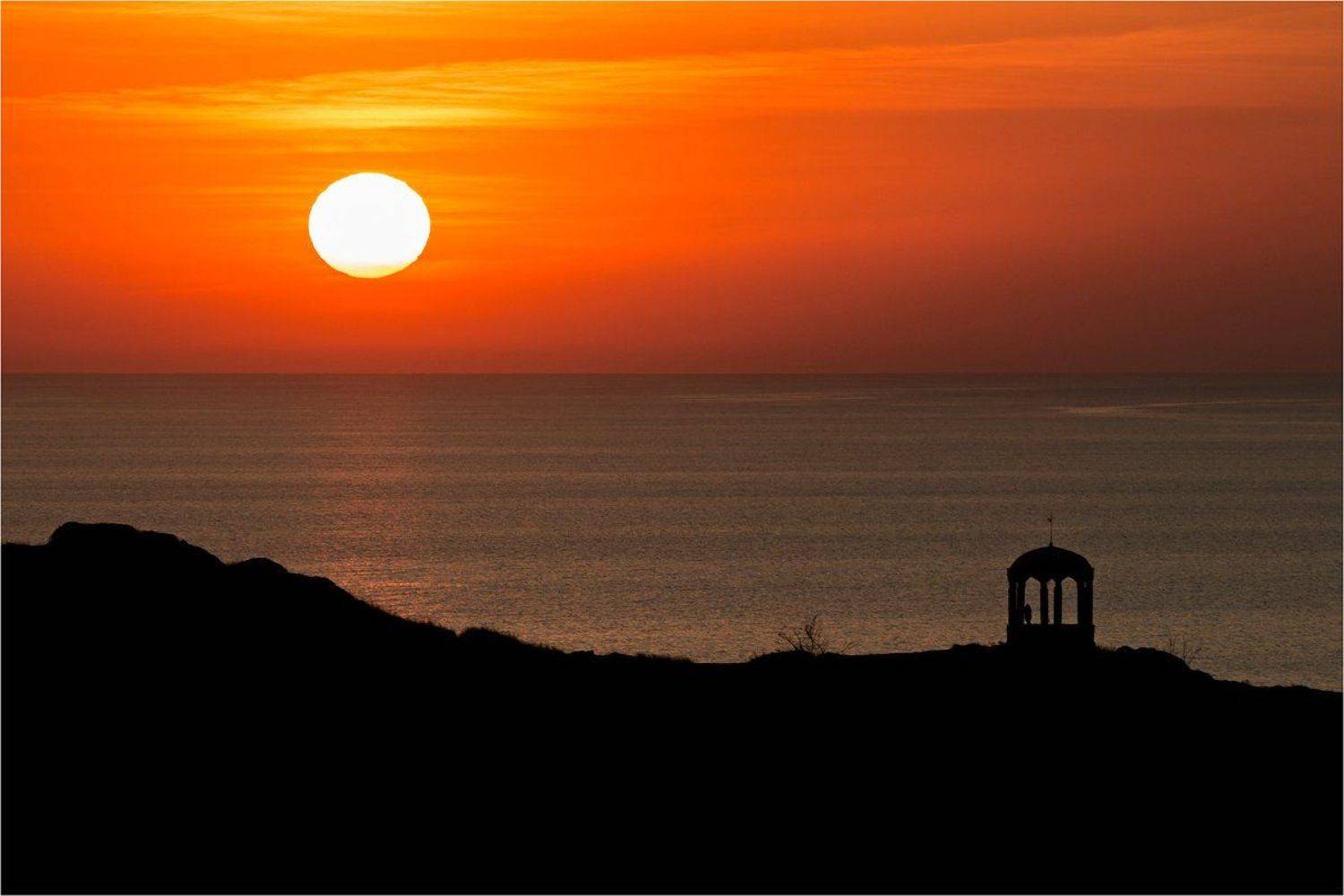 Вечер на Азове. Автор: Куликова Ирина море, закат, беседка, солнце, Куликова Ирина