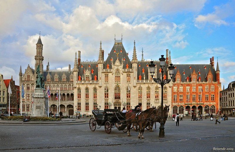 бельгия, брюгге, площадь, markt Площадь Markt. Ранний вечерphoto preview