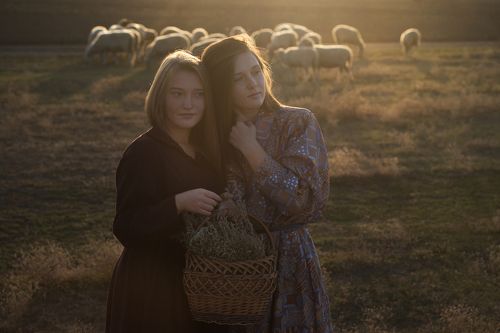- Ох, какие ребята пошли...