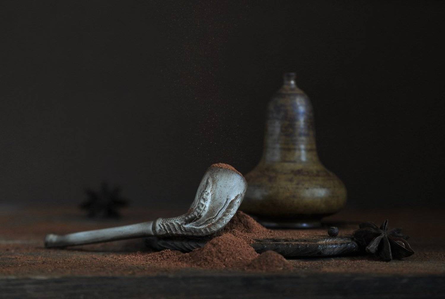 натюрморт ,курительная трубка, красный перец, Елена Соловьёва