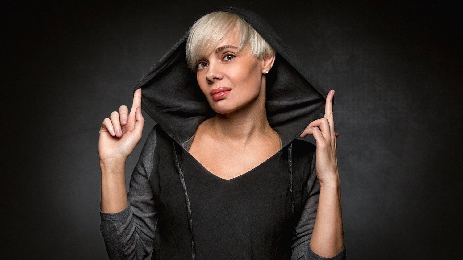 студийный портрет, черный, фон, студия, фотостудия, девушка, модель, Сухарь Александр