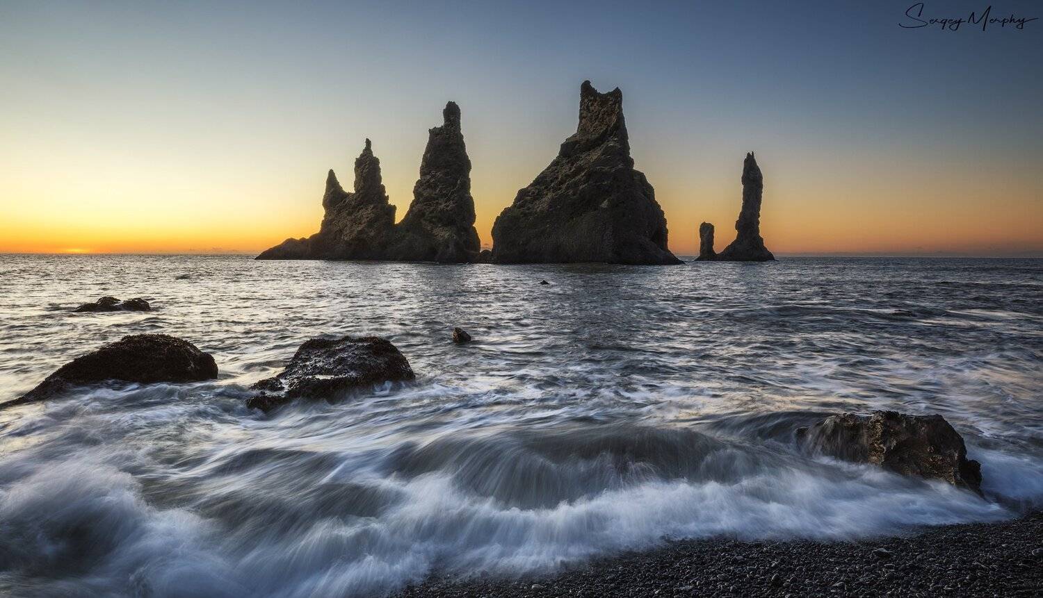 Sunrise on Reinisdrangar (II). Iceland.. Автор: Sergey Merphy reinisdrangar, iceland, Sergey Merphy