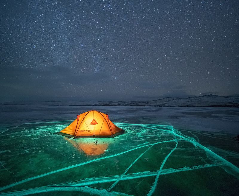 байкал, лед, ночь, звезды, палатка, зима, ольхон Отель 1000 звездphoto preview
