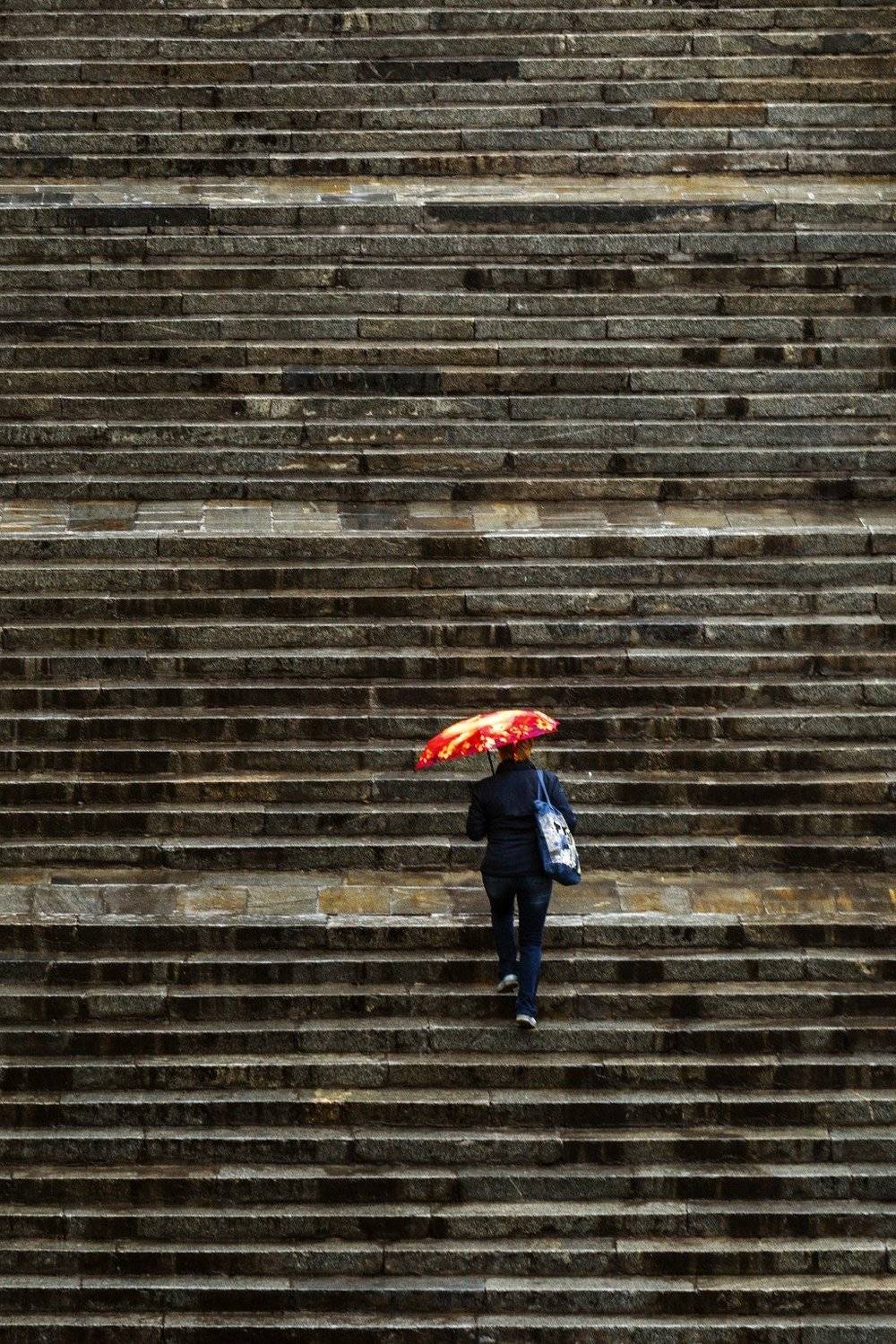 Люди, город, улица, жанр,человек, минимализм, лестница, зонт,, АлександрТутаев