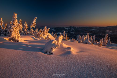 Sunrise on Pilsko...