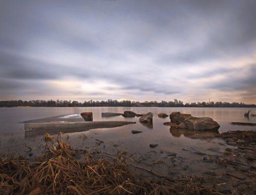 на Днепровских отмелях ...