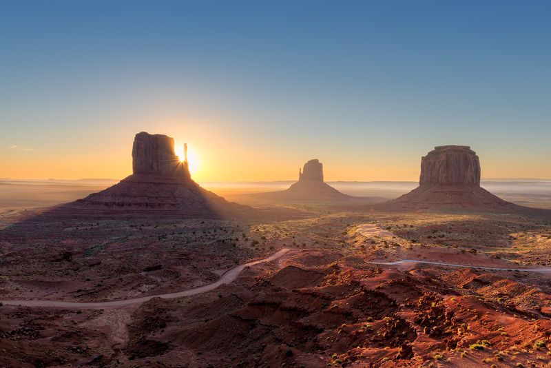 valley, monument, sunrise, arizona, landscape, desert, canyon, usa, sunset, utah, america, grand, rock, west, wild, travel, red, navajo, western, southwest, nature, park Monument Valleyphoto preview