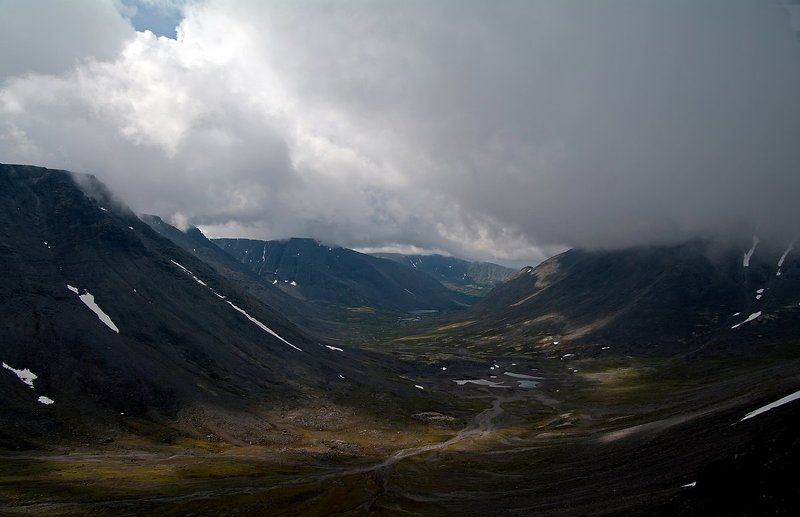 хибины, вид с петрелиуса Земля без радостиphoto preview