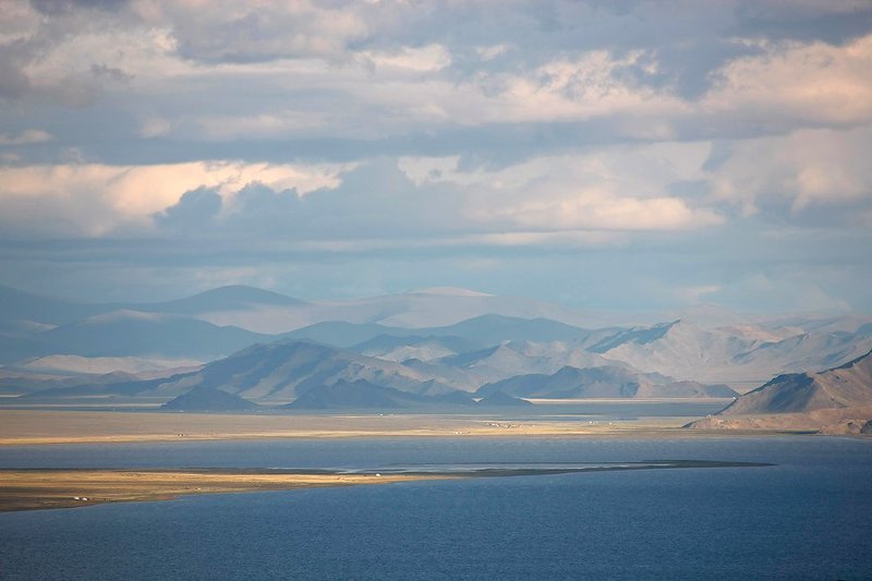 Озеро Толбоphoto preview