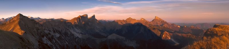 Как-то утром,где-то там открывался вид.....2photo preview