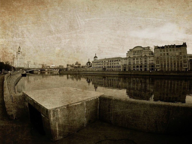 москва, набережная ***photo preview