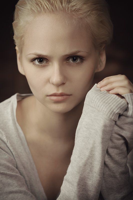 ирина неклюдова, портрет Иринаphoto preview