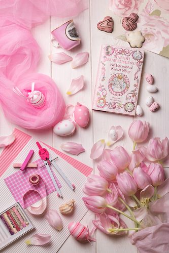 White-pink Flat lay