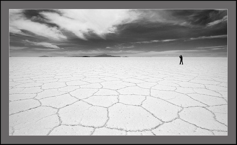 боливия, альтиплано, солар, де, уюни Тени исчезают в полдень....photo preview