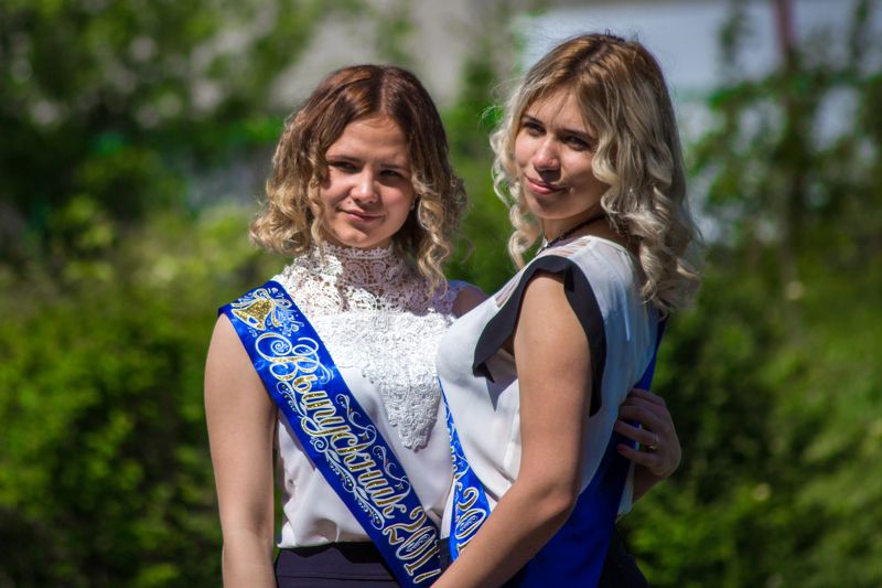школа, последний звонок, выпускники, дети, девочки, школьники, ученики Выпускницы 9-го классаphoto preview
