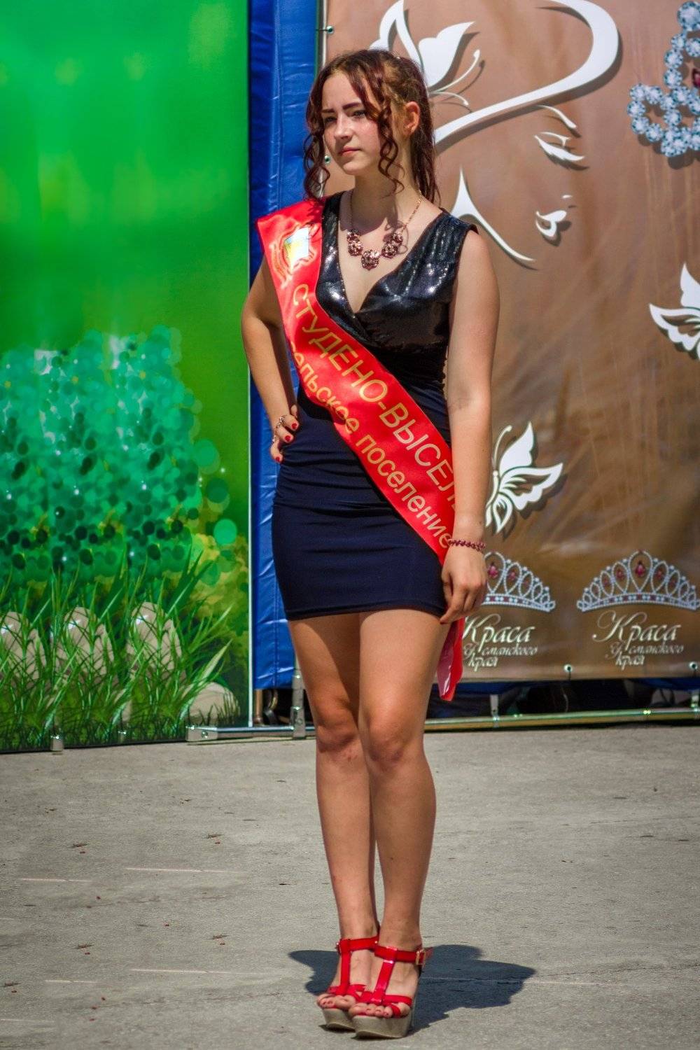 На конкурсе красоты. Автор: Руслан Востриков конкурс красоты, девушка, студентка,, Руслан Востриков